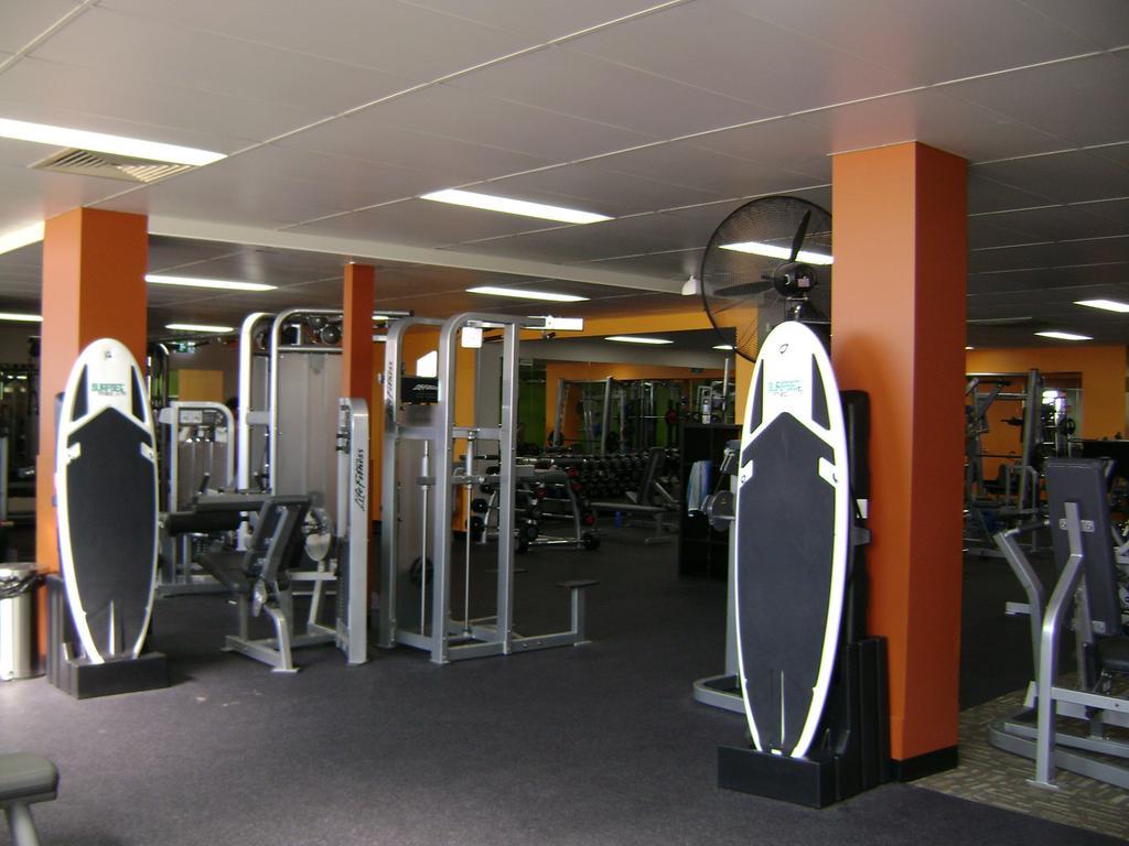 Ibis Styles The Entrance Hotel Buitenkant foto