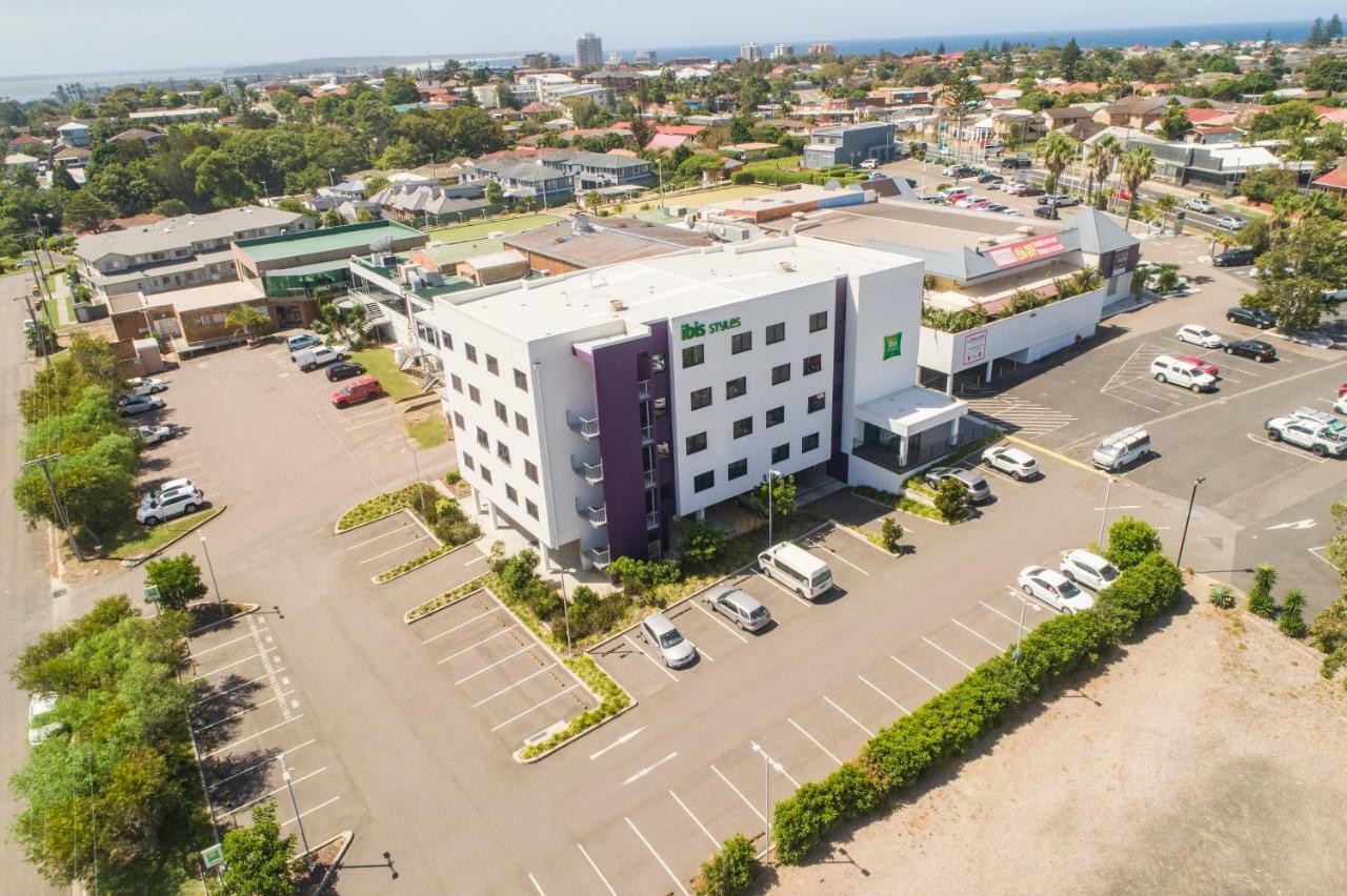Ibis Styles The Entrance Hotel Buitenkant foto