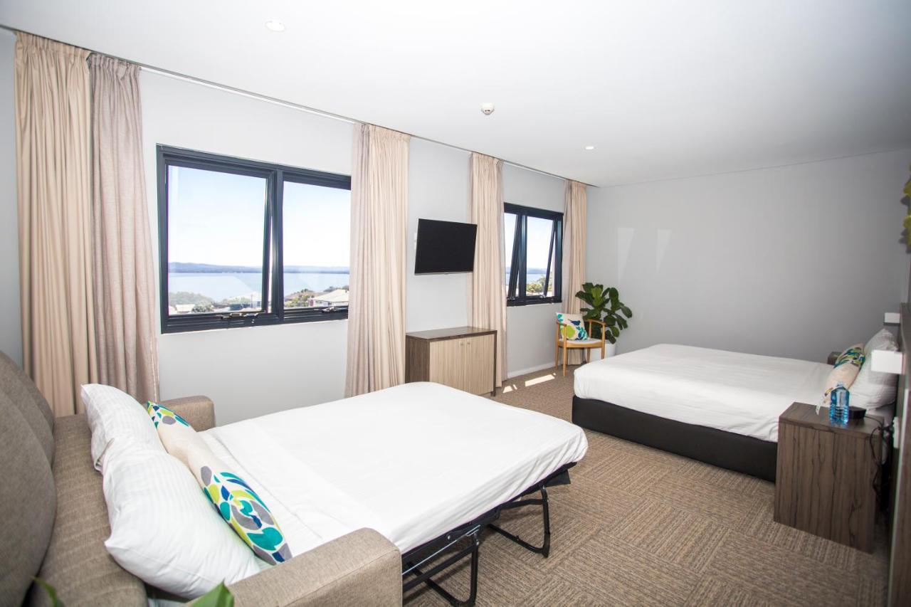 Ibis Styles The Entrance Hotel Buitenkant foto